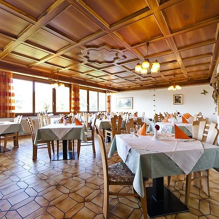 מונטניה Hotel Brueckenwirt - Al Ponte מראה חיצוני תמונה